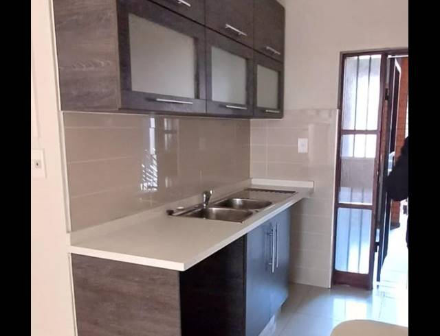 3 BEDROOM APARTMENT FOR SALE IN EVELEIGH